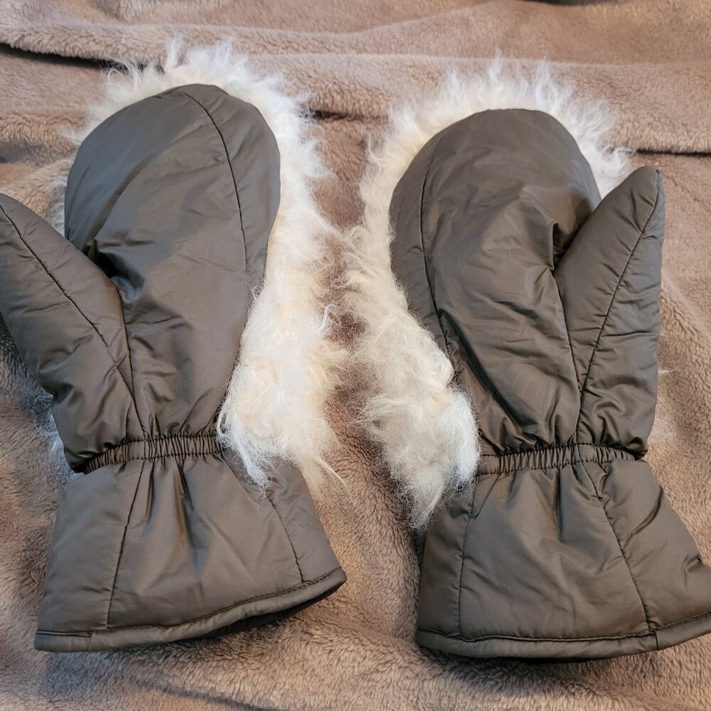 Isabel Marant Logo Naevka Mittens Gloves - Picture 4 of 8